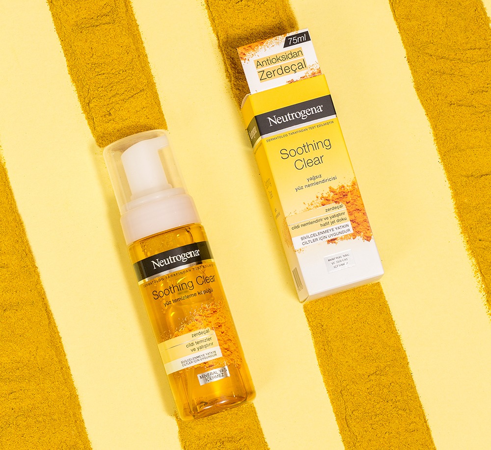 خرید و قیمت فوم شست و شوی صورت عصاره زردچوبه نوتروژینا Soothing Clear